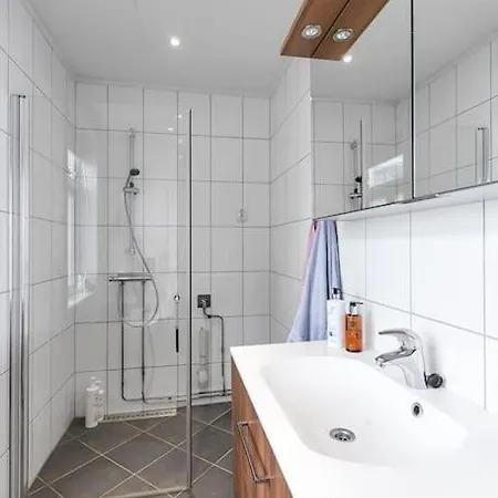 Quiet Apartment Just 3 Minutes From City Central! Tromso Exterior photo