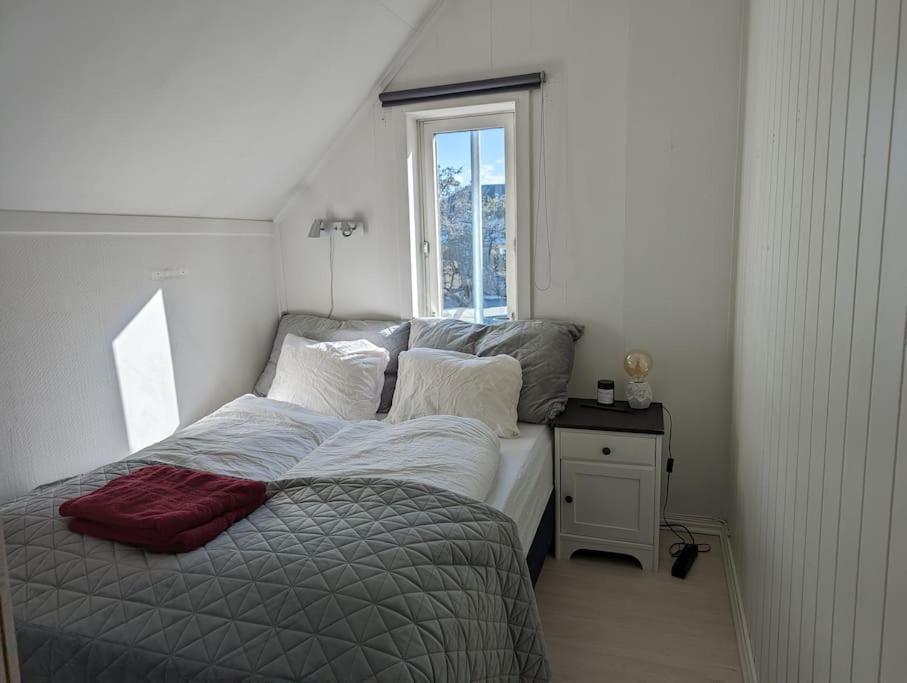 Quiet Just 3 Minutes From Central! Апартаменты Тромсё