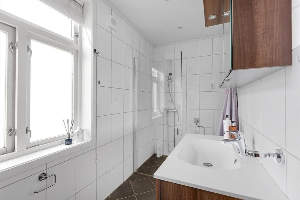 Apartamento Quiet Just 3 Minutes From Central!
